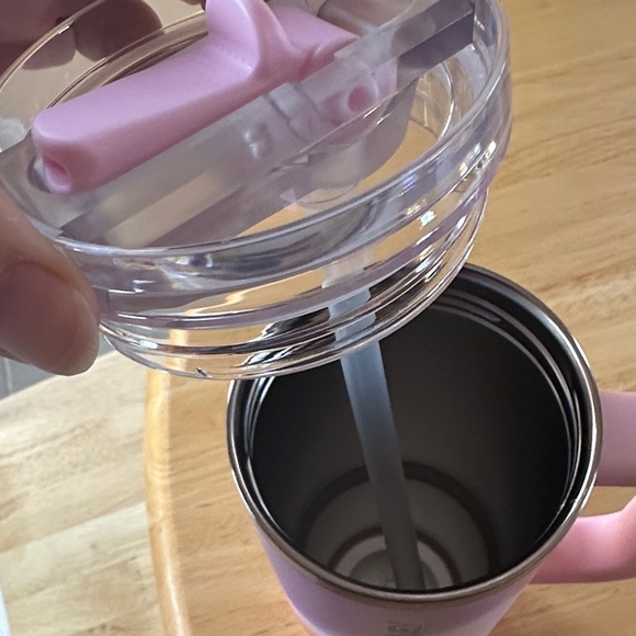 Stanley 30 oz. Pink and Purple Ombre Tumbler never used - Picture 8 of 8